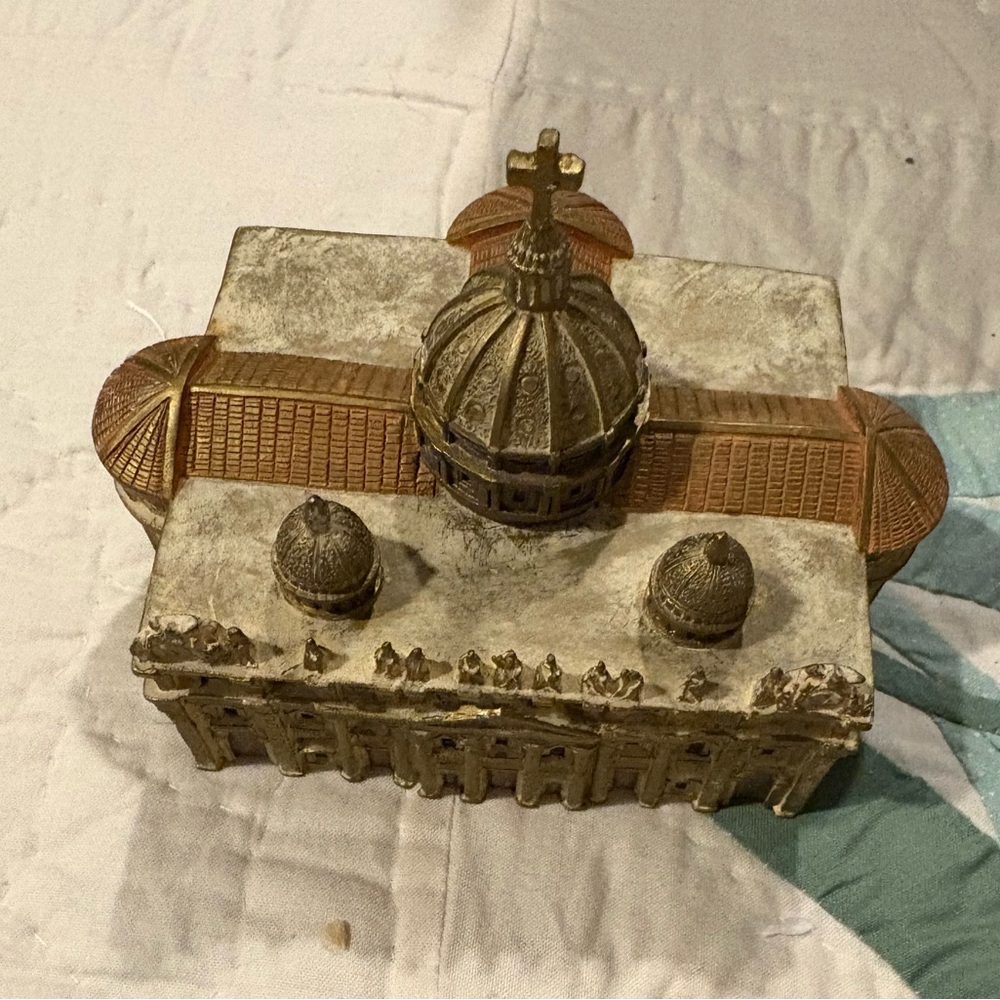 Italy reminder Precious Steeples St. Peter's Basilica Model by Ganz * NEW #101